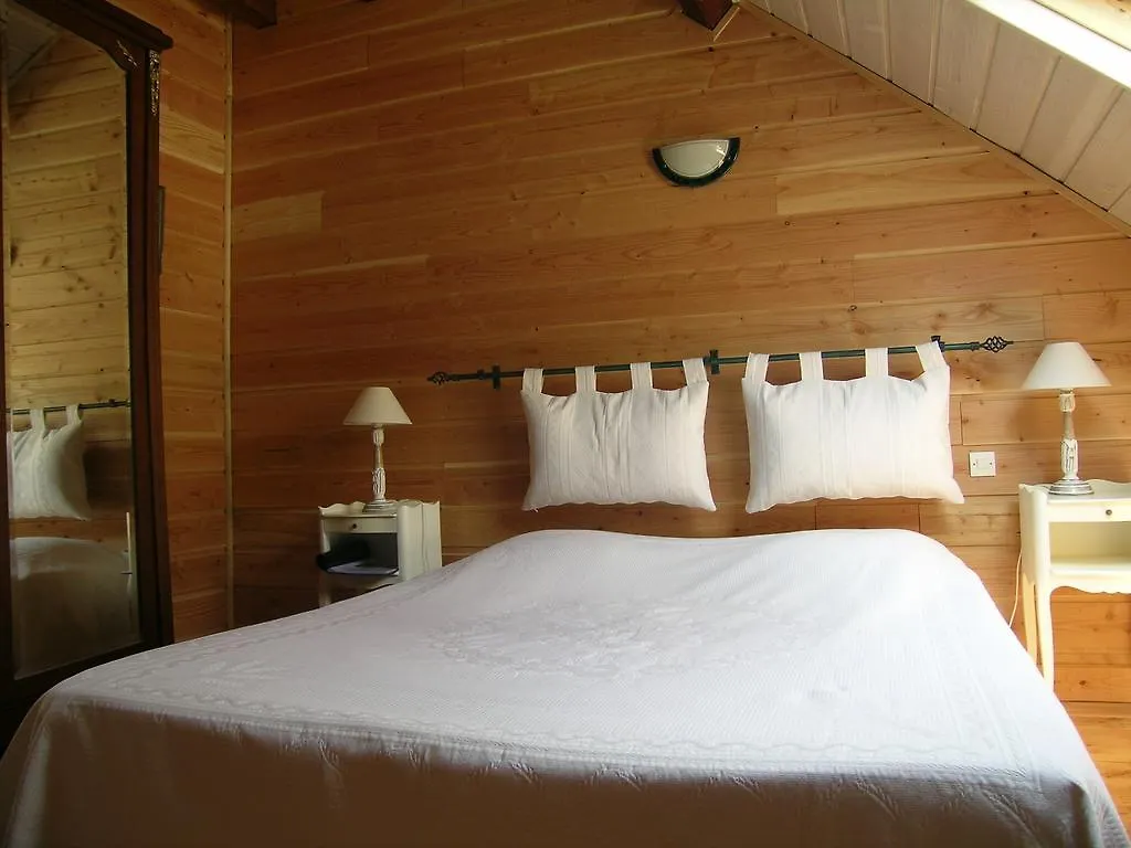 Guest house Chambres D'Hotes Moulin Saint-Jean Cusset